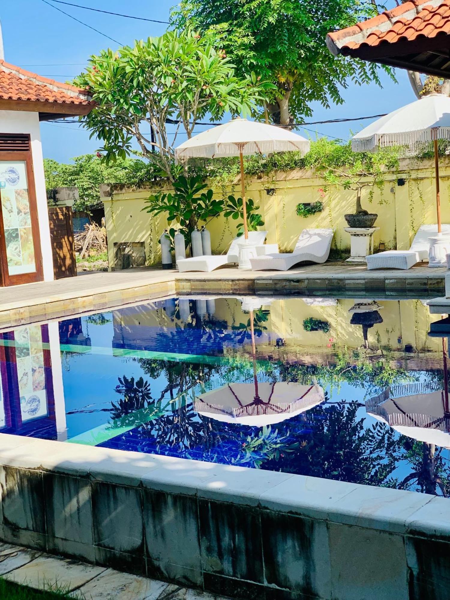 Pondok Baruna Garden Nusa Lembongan  Exterior photo