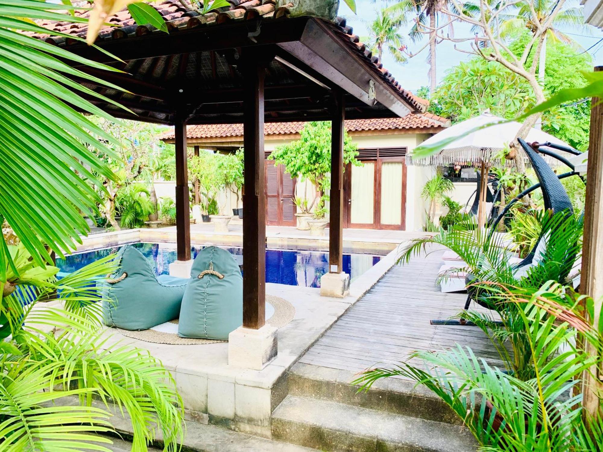 Pondok Baruna Garden Nusa Lembongan  Exterior photo