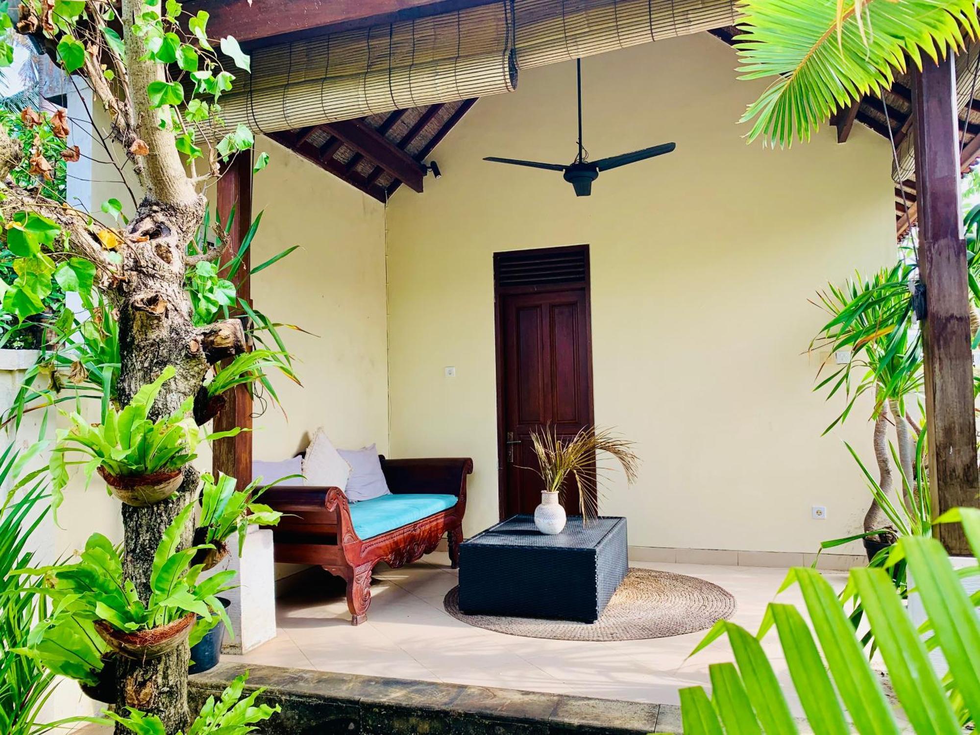 Pondok Baruna Garden Nusa Lembongan  Exterior photo